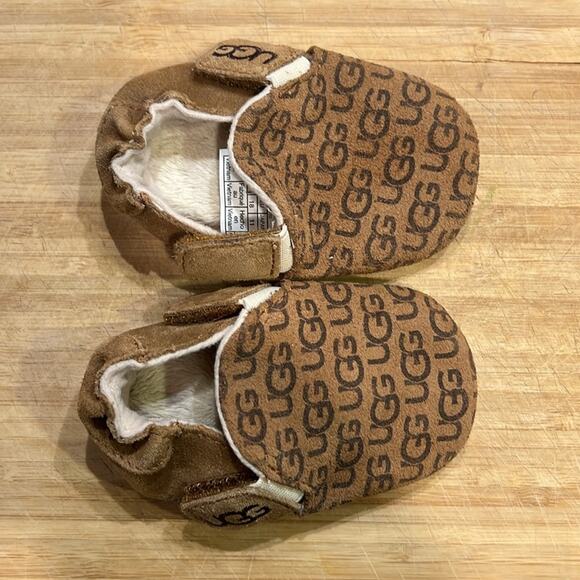 Ugg Roos for Babies - Picture 8 of 13